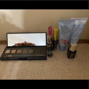 Estée Lauder Makeup Gift Set